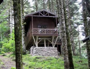 Bungalows to be moved out of Gölcük National Park