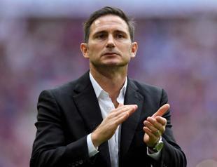 Pressure on Lampard as Chelsea great takes charge