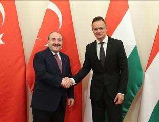 Turkey presses Hungary on lifting transport quotas