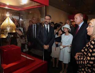 Erdoğan visits Ottoman-themed exhibition center in Japan
