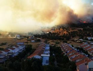 Forest fire erupts in Turkeys west