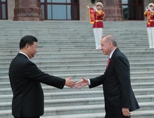Turkeys president praises ties with China