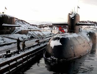 Fourteen Russian submariners killed in fire: Ministry