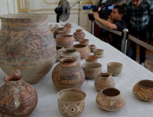 France returns looted relics to Pakistan