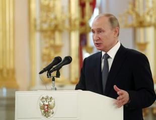 Putin formally suspends INF treaty