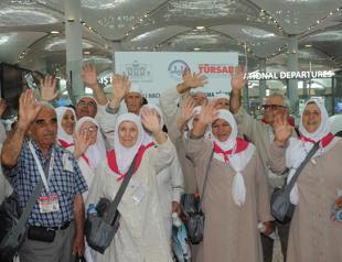 Turkish prospective Hajj pilgrims leave for holy cities