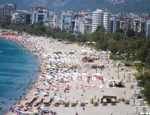 Antalya hosts nearly 7 mln tourists