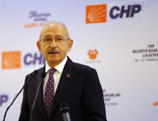 Main opposition leader urges CHP mayors to appoint staff on ‘merit’