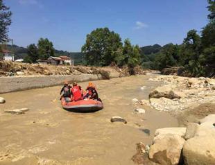 Childs body found in flood-hit northwest Turkey