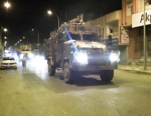 Military shipment arrives at Syrian border