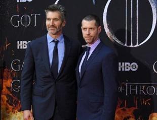 ‘Thrones’ showrunners ink massive Netflix deal