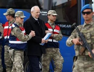 Court upholds 16 FETÖ life sentences