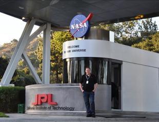 Expenses of war may boost human life if spent on space: Expert