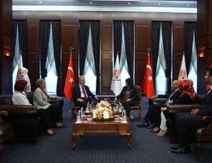 Turkey’s political parties exchange Eid al-Adha greetings