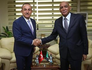 FM Çavuşoğlu visits Sudan as parties sign power-sharing deal