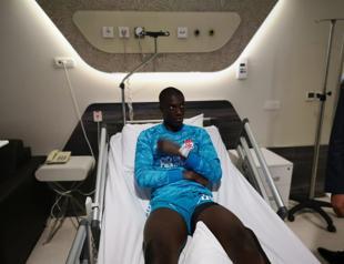 Sivasspor goalkeeper faints during Beşiktaş match