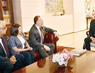 HDP delegation pays visit to main opposition CHP chief