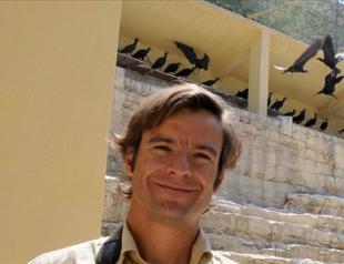 Garbage men of nature play key role on environment