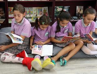 Shoeless school project makes children feel at home