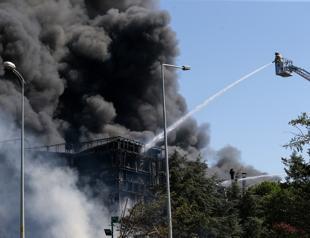 2 injured in chemicals factory fire in Istanbul