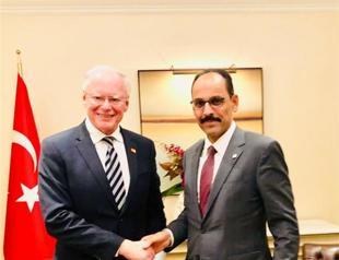 Turkeys presidential spokesperson, US envoy discuss Syria