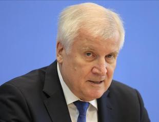 Merkel ally to visit Turkey to discuss EU refugee deal