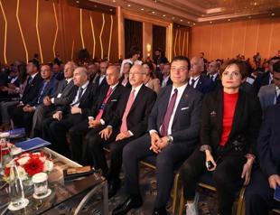 Main opposition CHP holds Syria conference
