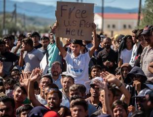 UN calls on Greece to end overcrowding of refugee camps