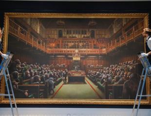 9.9-million chimp parliament painting smashes Banksy