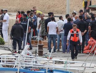 EU migration chief urges support for disembarkation plan