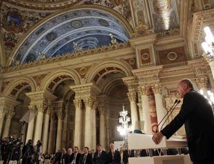 Turkey fights against terrorism, not Kurds: Erdoğan