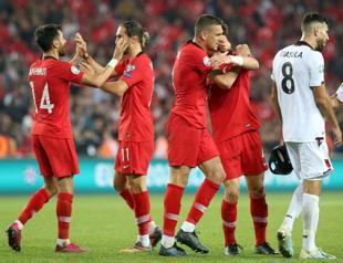 Turkey beat Albania 1-0 in Euro 2020 quals