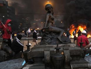 Ecuador govt, indigenous strike deal to end protests