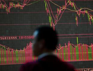 Chinas economy grows at its slowest pace since the early 1990s in Q3