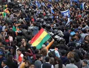 Riots erupt in Bolivia after Evo Morales victory