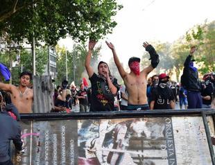 Chile: Death toll in anti-government protests hits 23