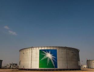Saudi regulator approves Aramcos request to list