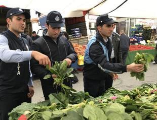 60 people get food poisoning from spinach-like wild plant