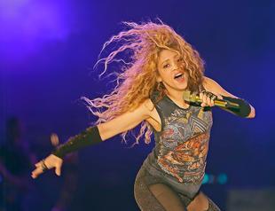 Shakira says losing voice was darkest moment of her life