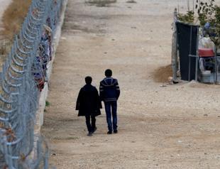 Turkey holds nearly 4,000 irregular migrants past week