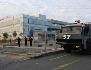 Turkey suspends 4 mayors amid terror probes