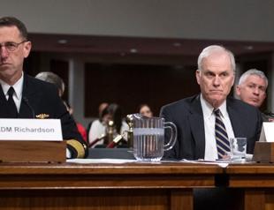 US defense chief asks for Navy secretarys resignation