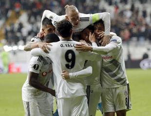 Beşiktaş beat Slovan Bratislava with late penalty