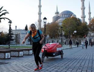 73-year-old British adventurer arrives in Istanbul