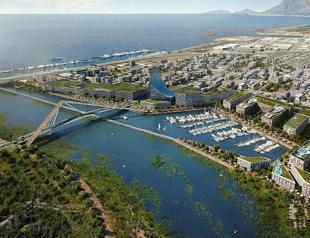 Kanal Istanbul will protect Bosphorus from accidents, minister says