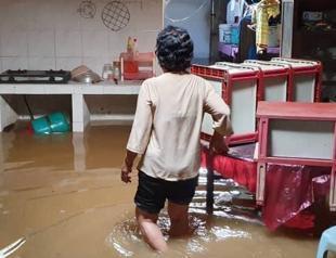 Nearly 4,000 residents evacuated after floods in Malaysia