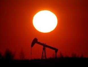 US sends experts to raise oil output in southeast Syria