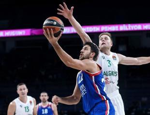 Žalgiris host red-hot league leader Anadolu Efes as race heats up
