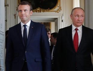 Putin, Macron discuss Libya, Syria