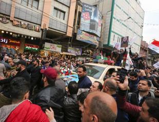 Thousands in Baghdad mourn Soleimani